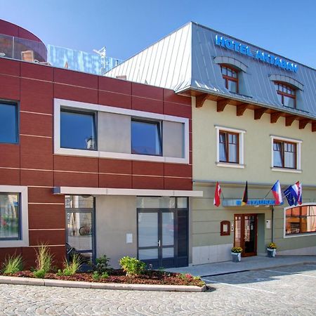 Hotel Artaban Žirovnice Kültér fotó