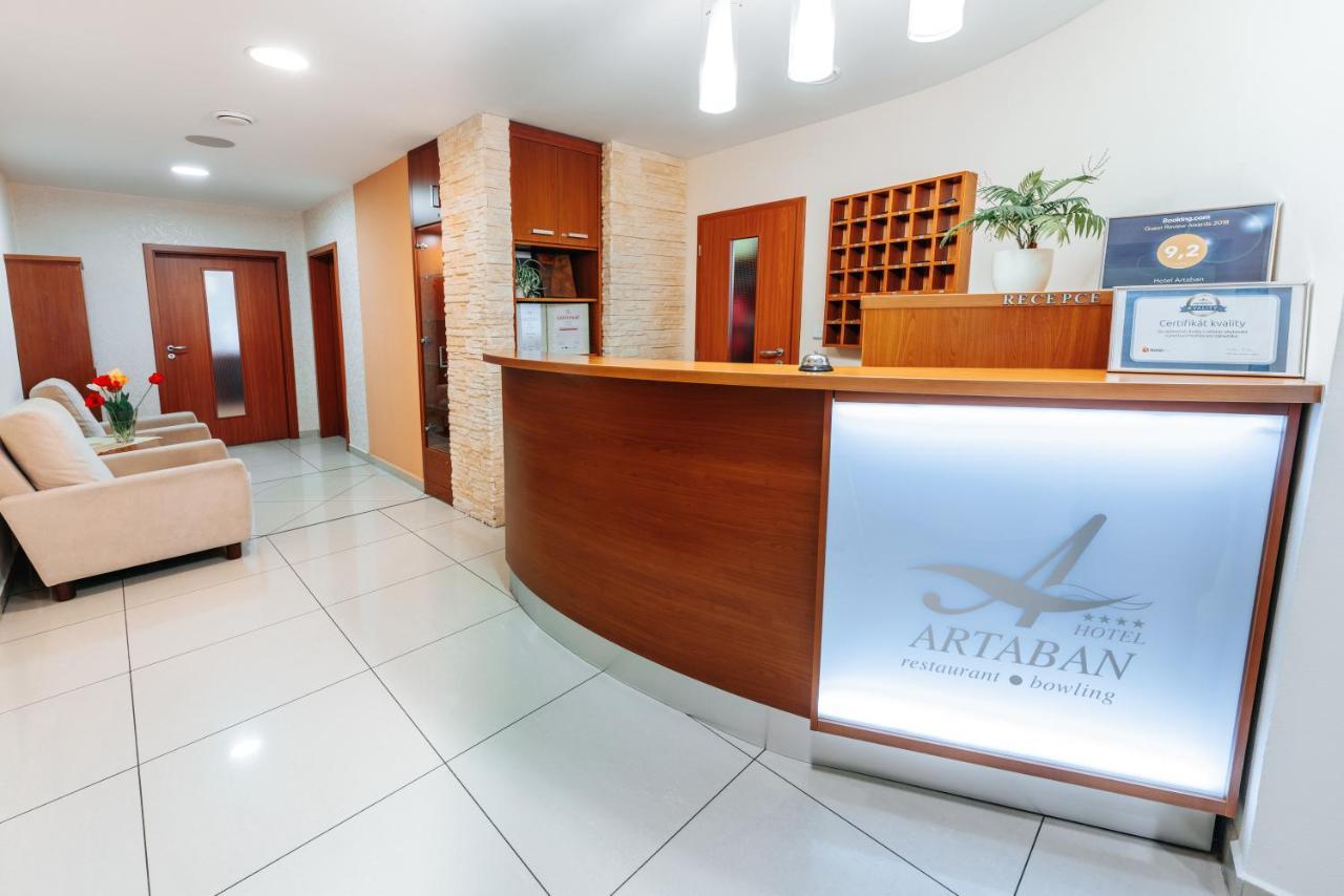 Hotel Artaban Žirovnice Kültér fotó